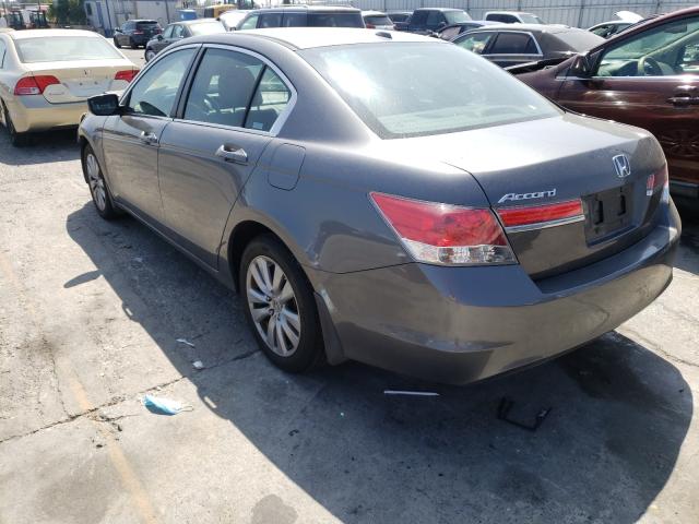 Photo 2 VIN: 1HGCP2F8XCA203124 - HONDA ACCORD EXL 