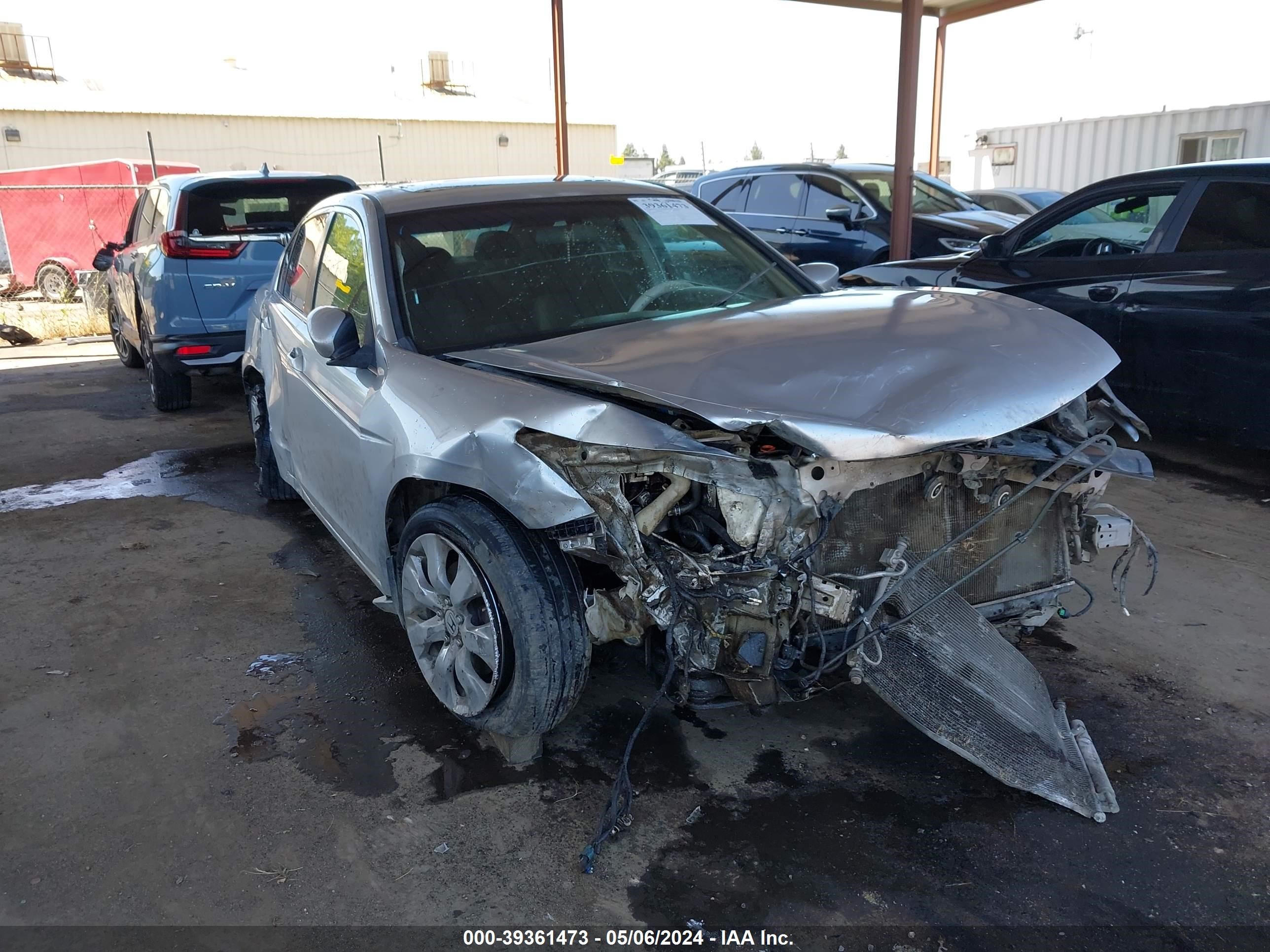 Photo 0 VIN: 1HGCP36708A010386 - HONDA ACCORD 