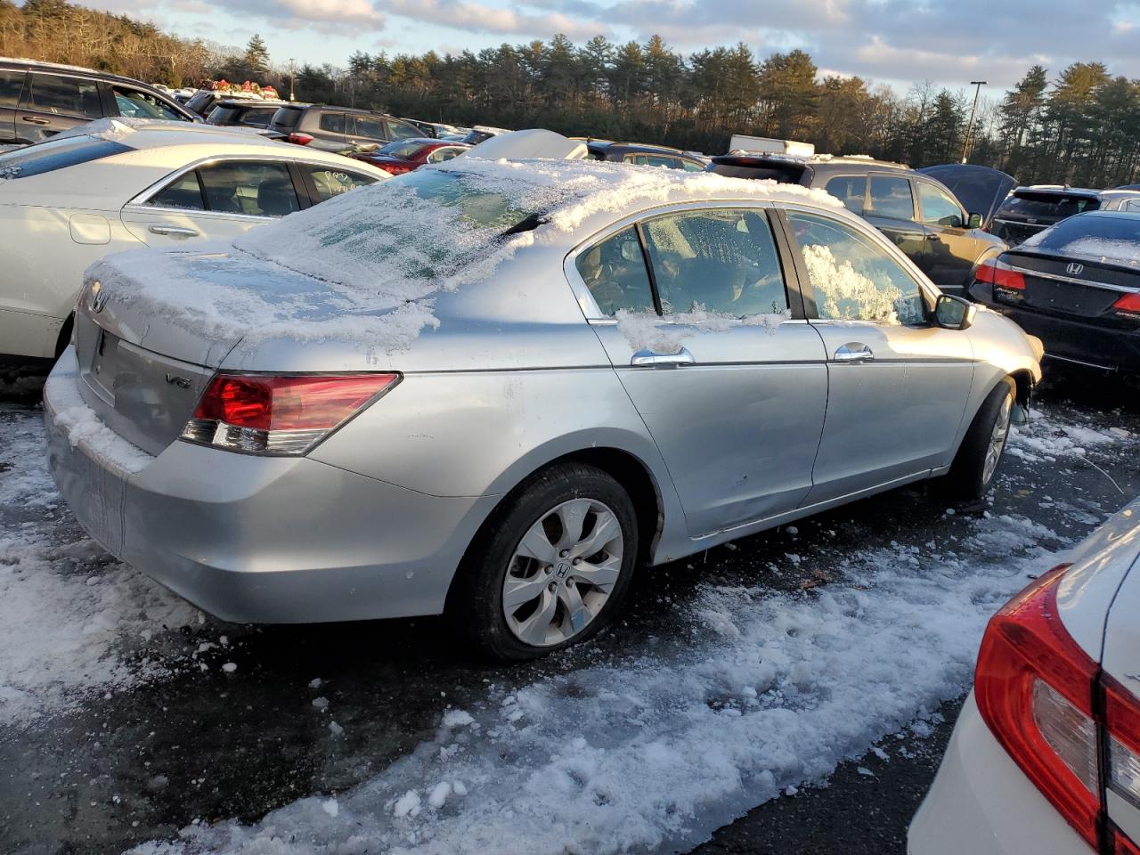 Photo 2 VIN: 1HGCP36738A062515 - HONDA ACCORD 