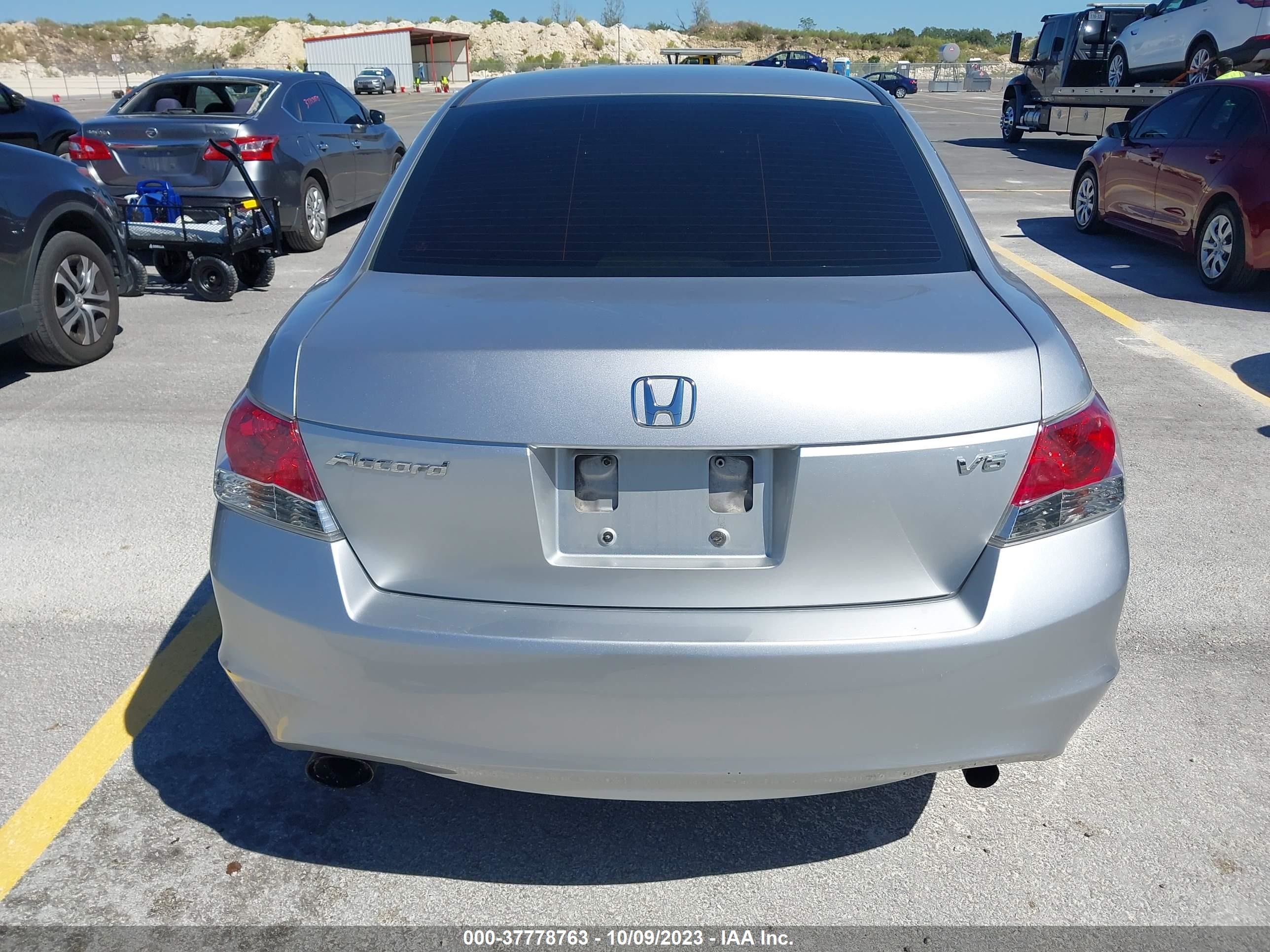 Photo 15 VIN: 1HGCP36759A014970 - HONDA ACCORD 