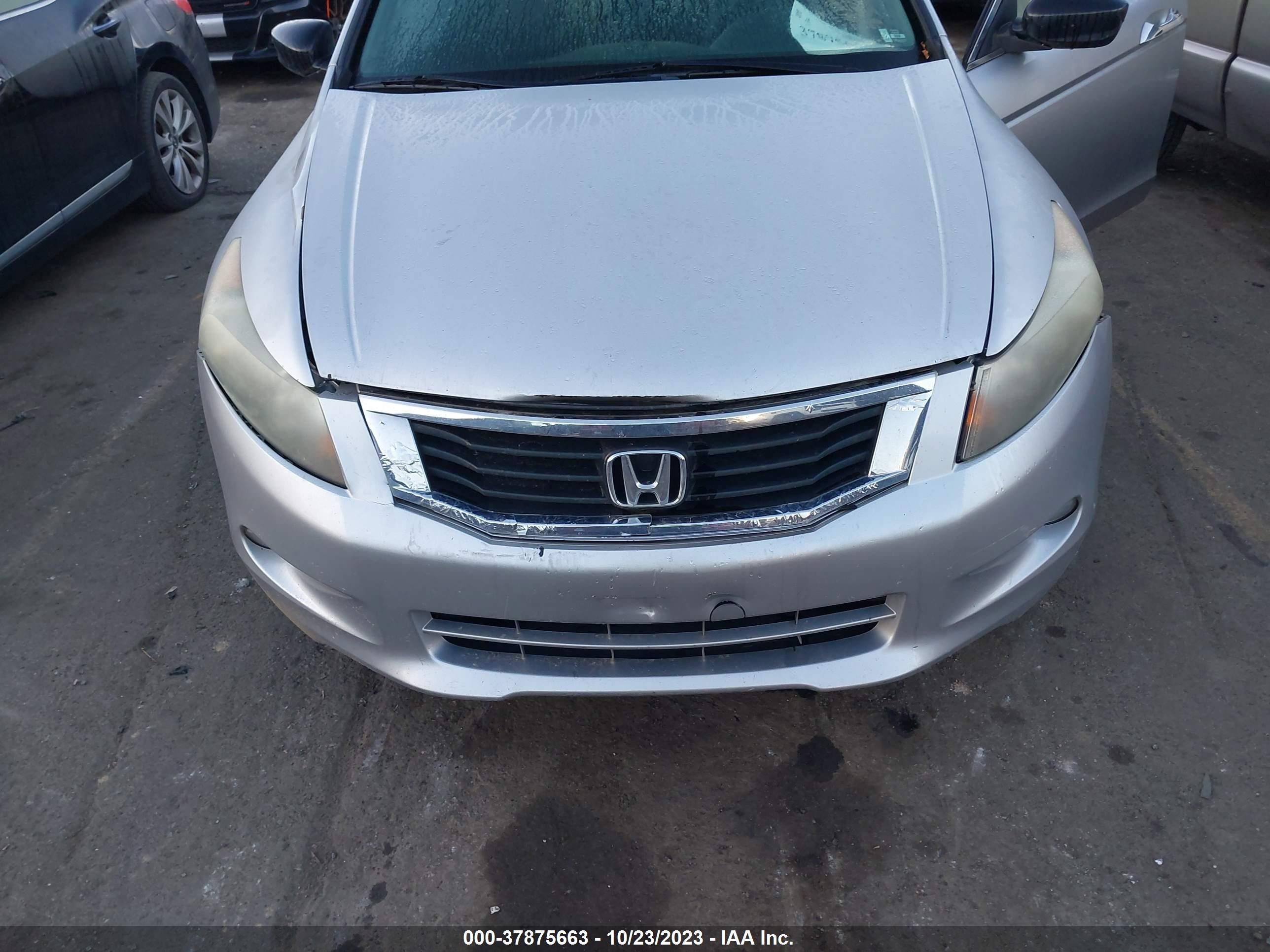 Photo 5 VIN: 1HGCP36799A043596 - HONDA ACCORD 