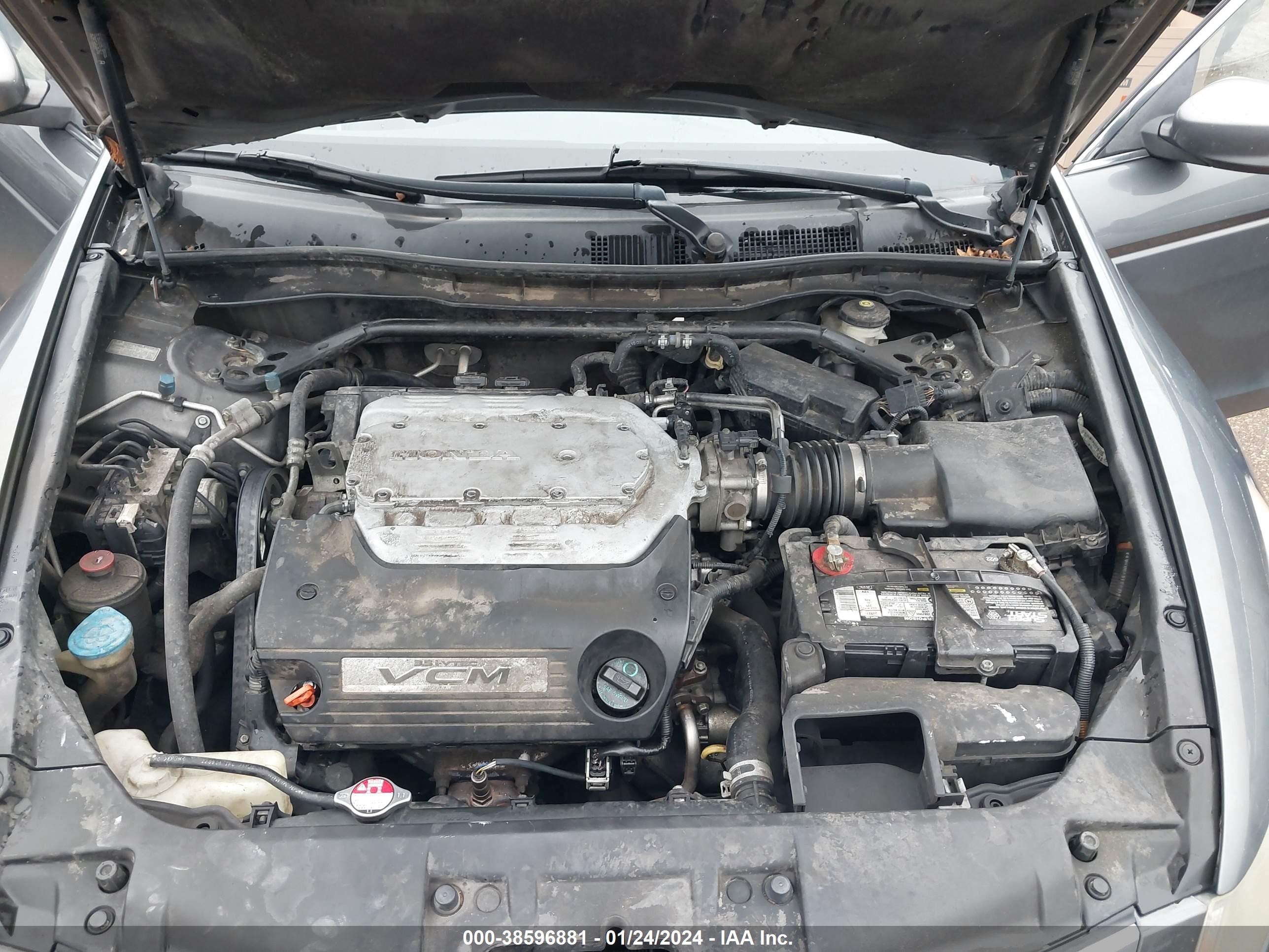 Photo 9 VIN: 1HGCP367X9A039962 - HONDA ACCORD 