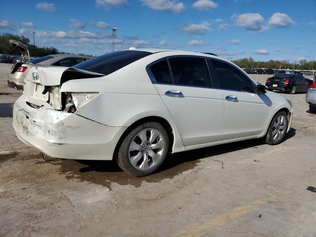 Photo 2 VIN: 1HGCP36808A025592 - HONDA ACCORD 