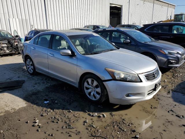 Photo 3 VIN: 1HGCP36808A065929 - HONDA ACCORD 