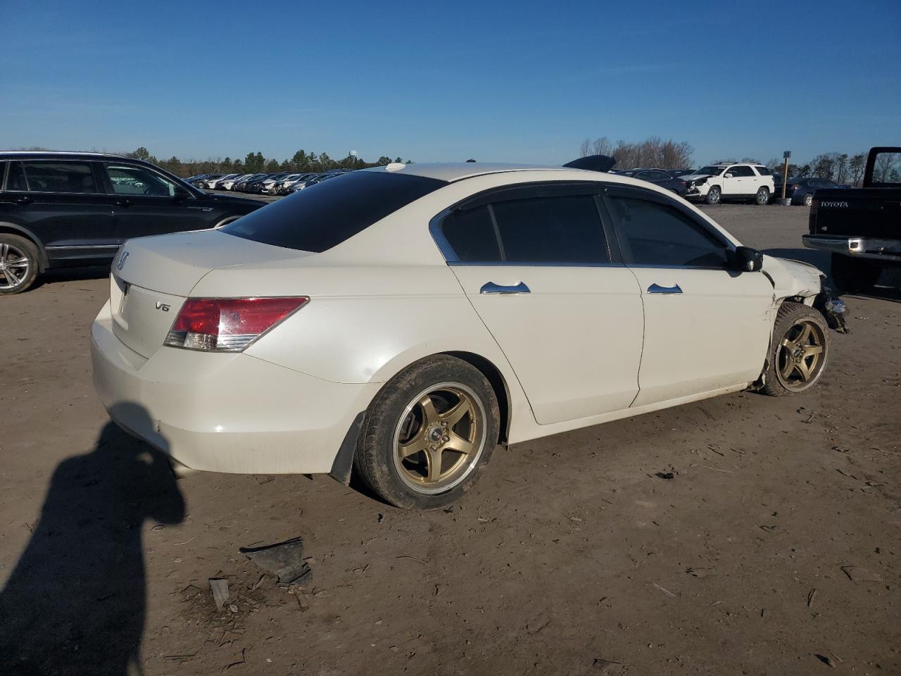 Photo 2 VIN: 1HGCP36808A085193 - HONDA ACCORD 