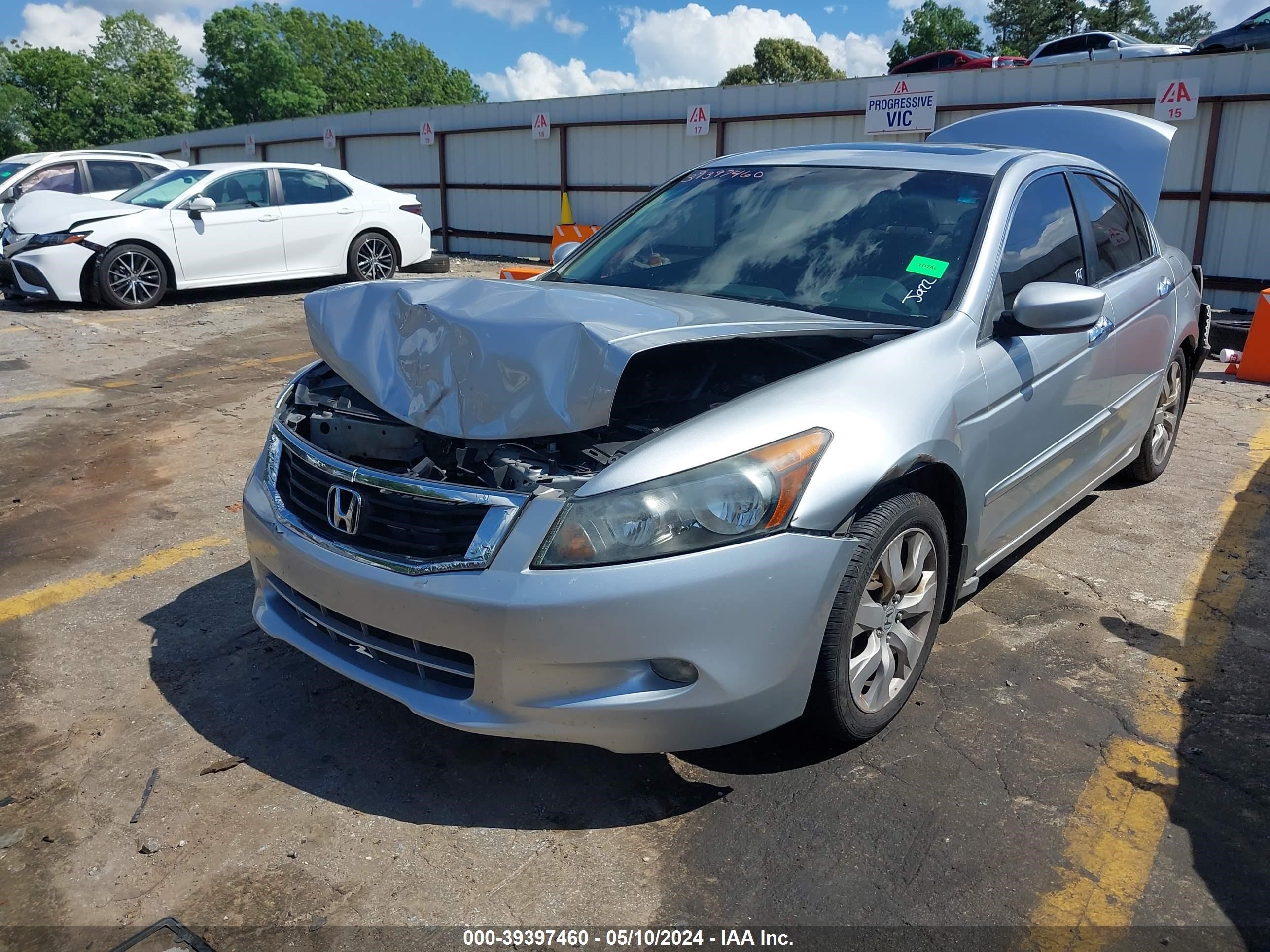 Photo 1 VIN: 1HGCP36809A008129 - HONDA ACCORD 