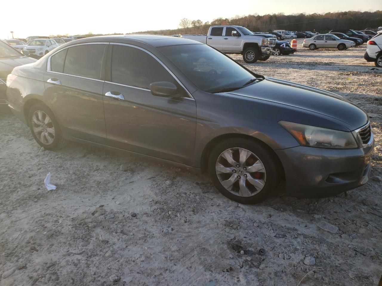 Photo 3 VIN: 1HGCP36818A080150 - HONDA ACCORD 