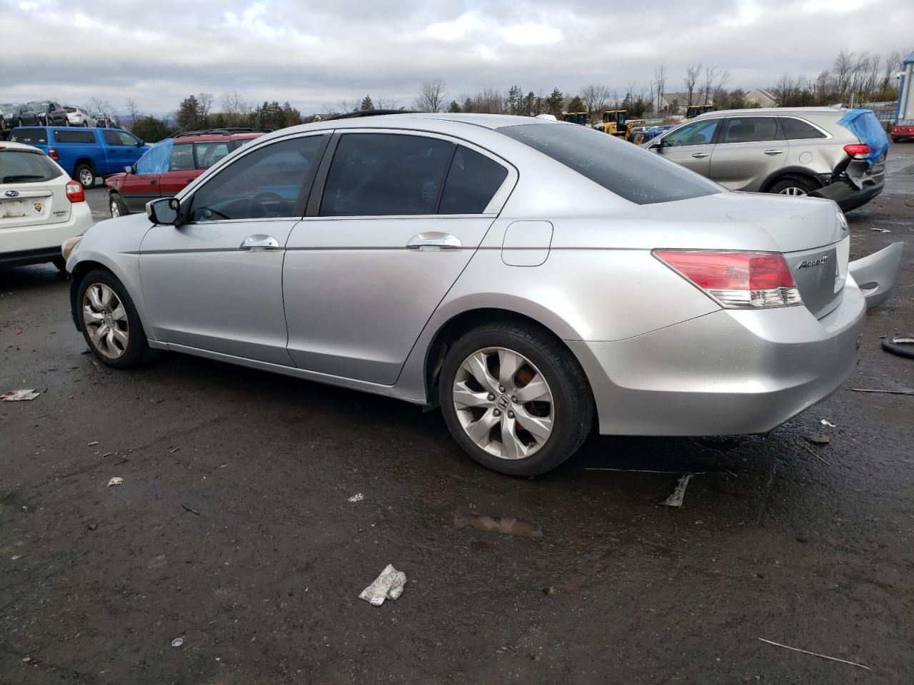 Photo 1 VIN: 1HGCP36828A002640 - HONDA ACCORD 