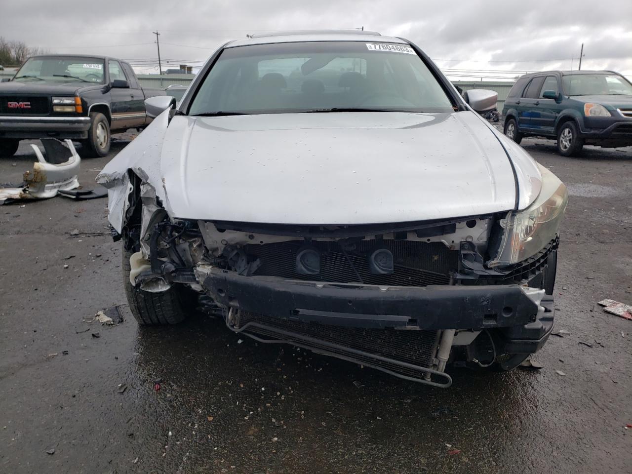 Photo 4 VIN: 1HGCP36828A002640 - HONDA ACCORD 