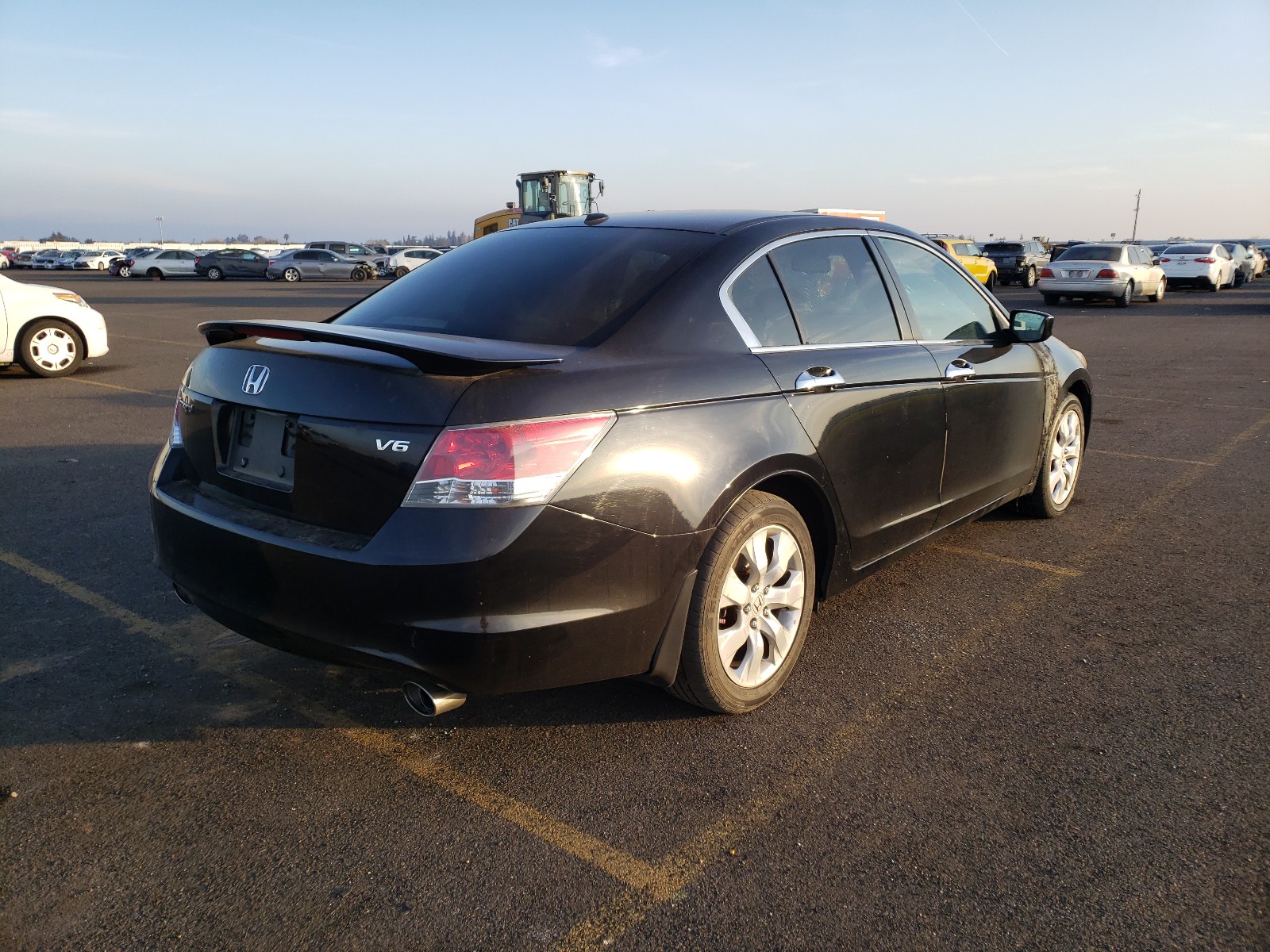 Photo 3 VIN: 1HGCP36828A050199 - HONDA ACCORD EXL 