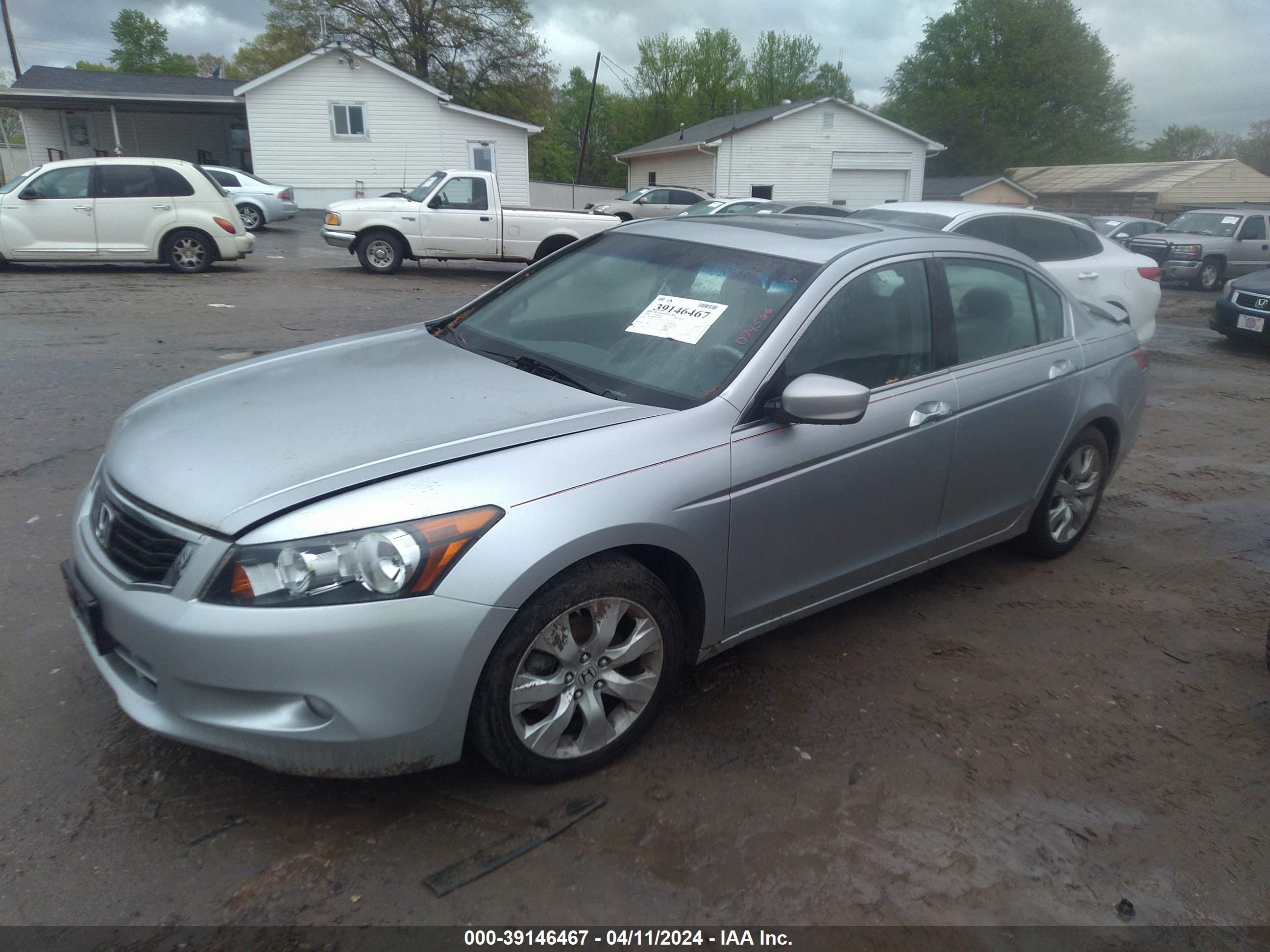 Photo 1 VIN: 1HGCP36828A074566 - HONDA ACCORD 