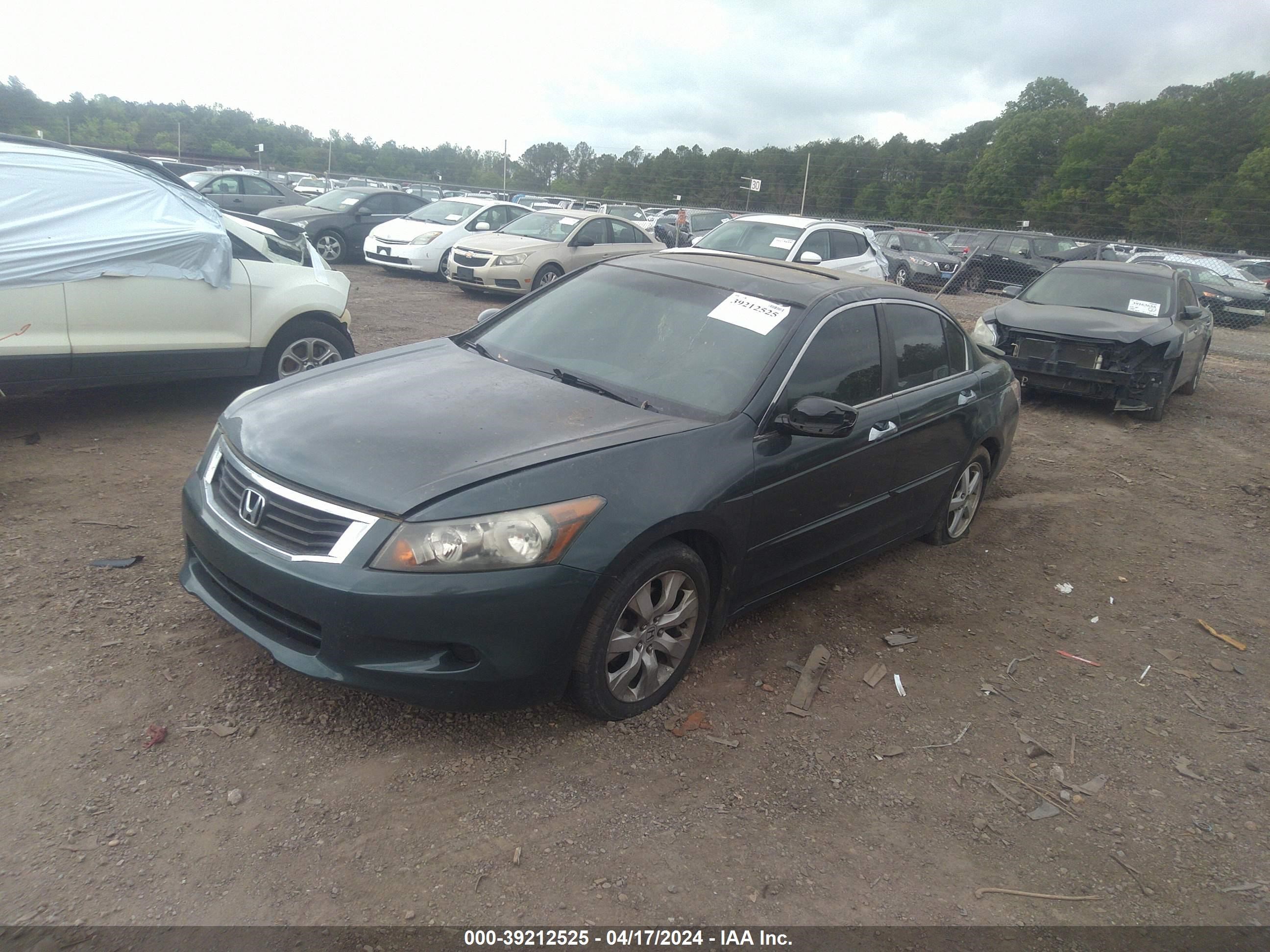 Photo 1 VIN: 1HGCP36838A009001 - HONDA ACCORD 