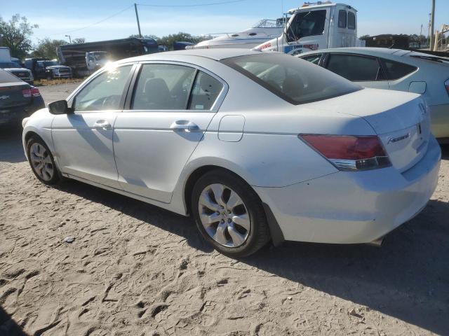 Photo 1 VIN: 1HGCP36838A050485 - HONDA ACCORD EXL 