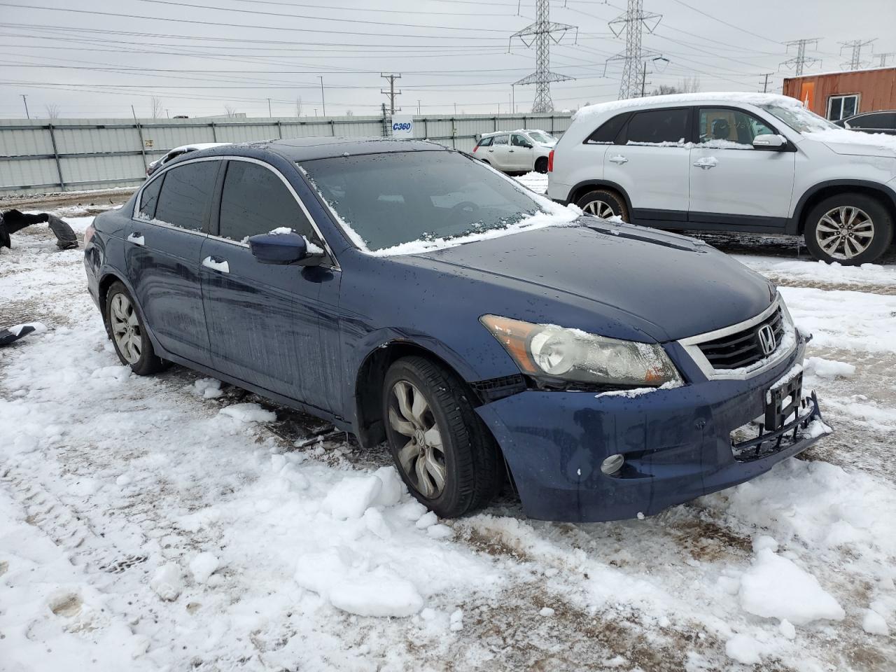 Photo 3 VIN: 1HGCP36839A014586 - HONDA ACCORD 