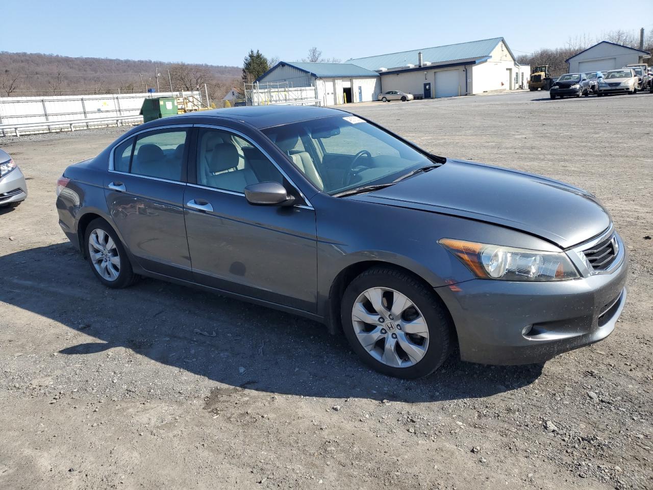 Photo 3 VIN: 1HGCP36848A064668 - HONDA ACCORD 