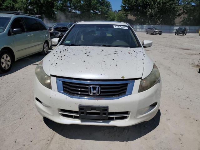 Photo 4 VIN: 1HGCP36858A030710 - HONDA ACCORD 