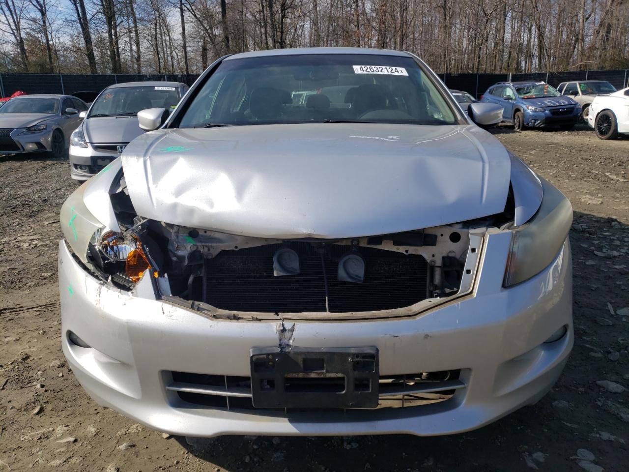 Photo 4 VIN: 1HGCP36859A031003 - HONDA ACCORD 