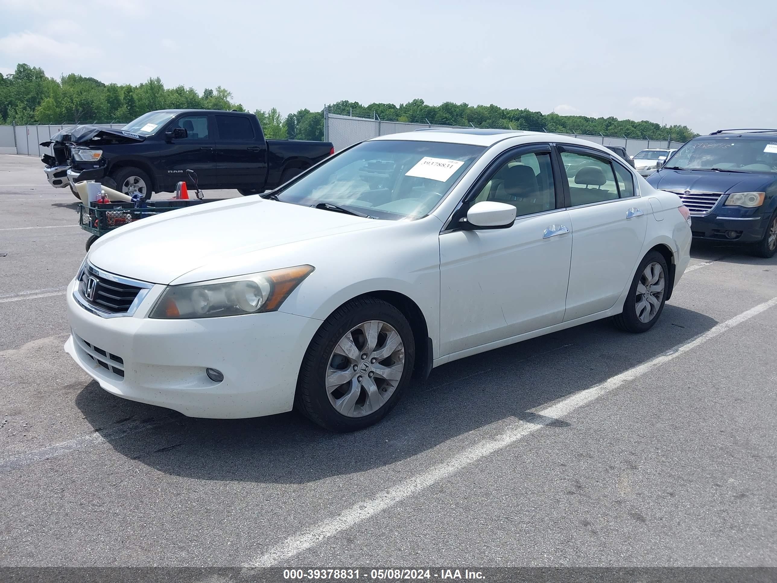 Photo 1 VIN: 1HGCP36859A036735 - HONDA ACCORD 