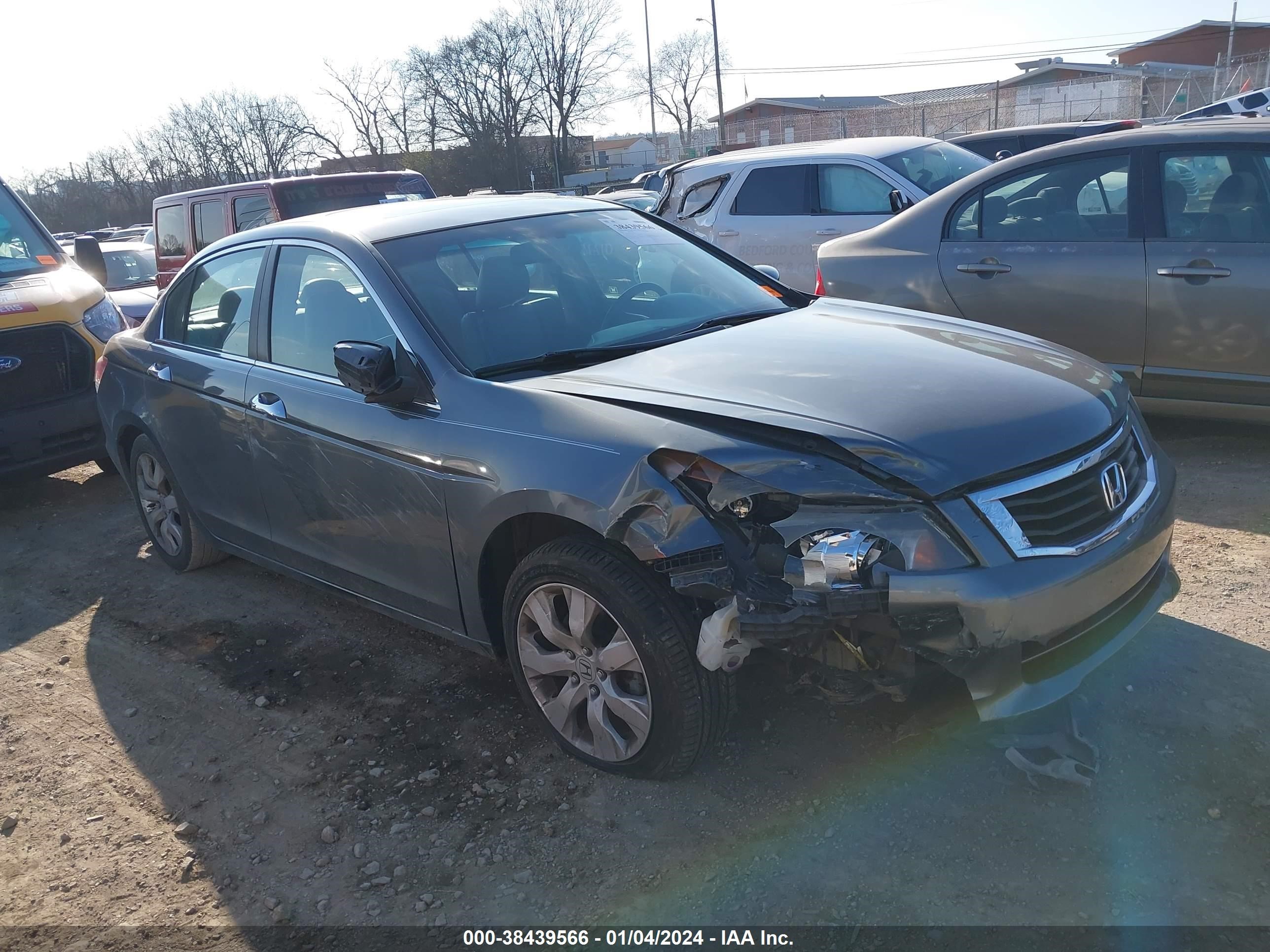 Photo 12 VIN: 1HGCP36869A006529 - HONDA ACCORD 