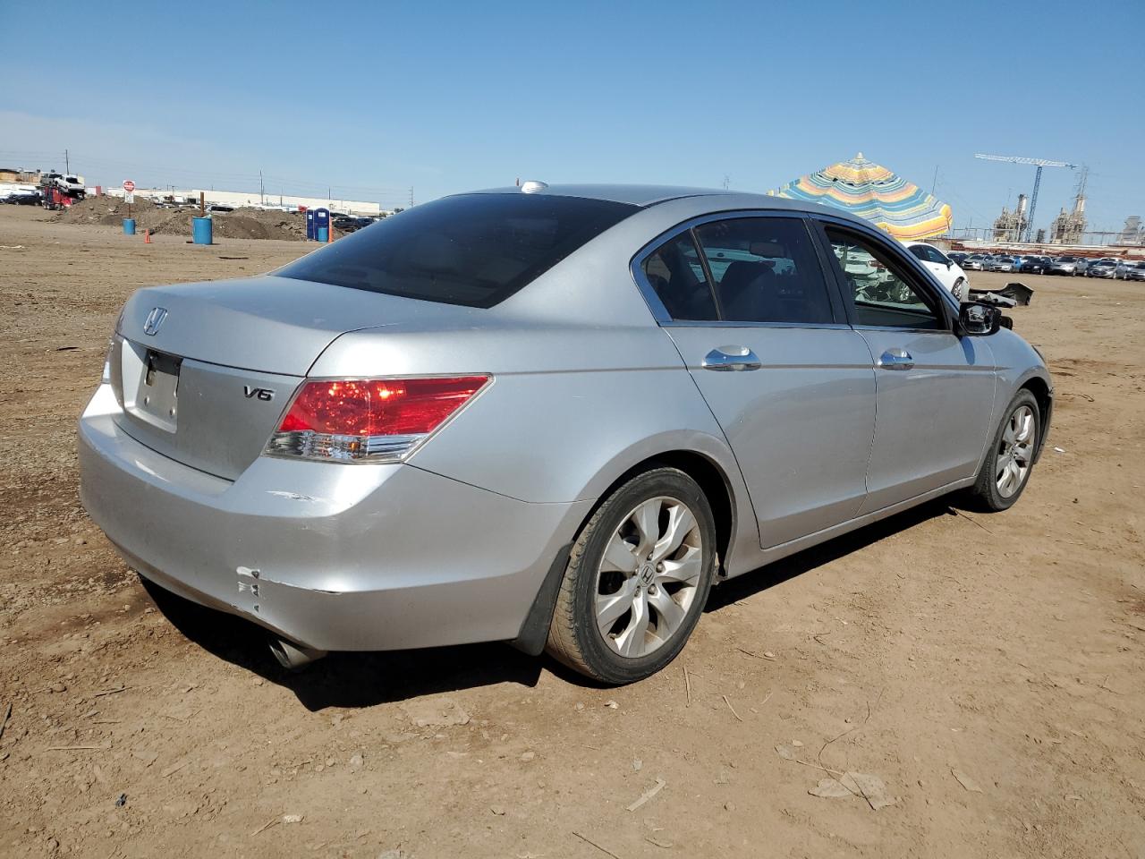 Photo 2 VIN: 1HGCP36869A051065 - HONDA ACCORD 