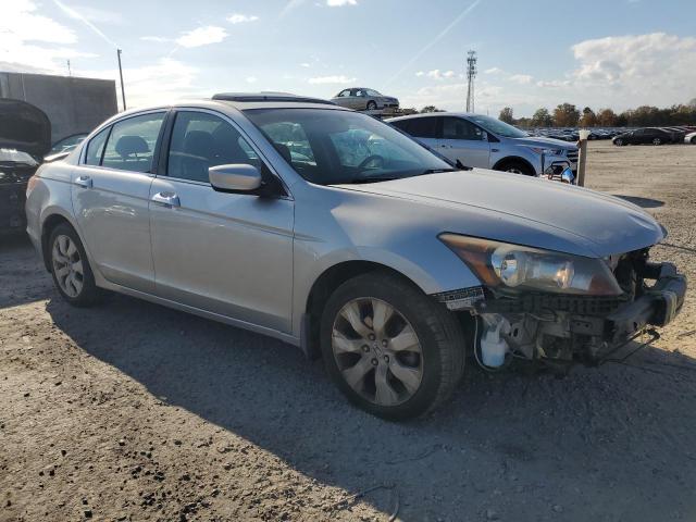 Photo 3 VIN: 1HGCP36878A004108 - HONDA ACCORD EXL 