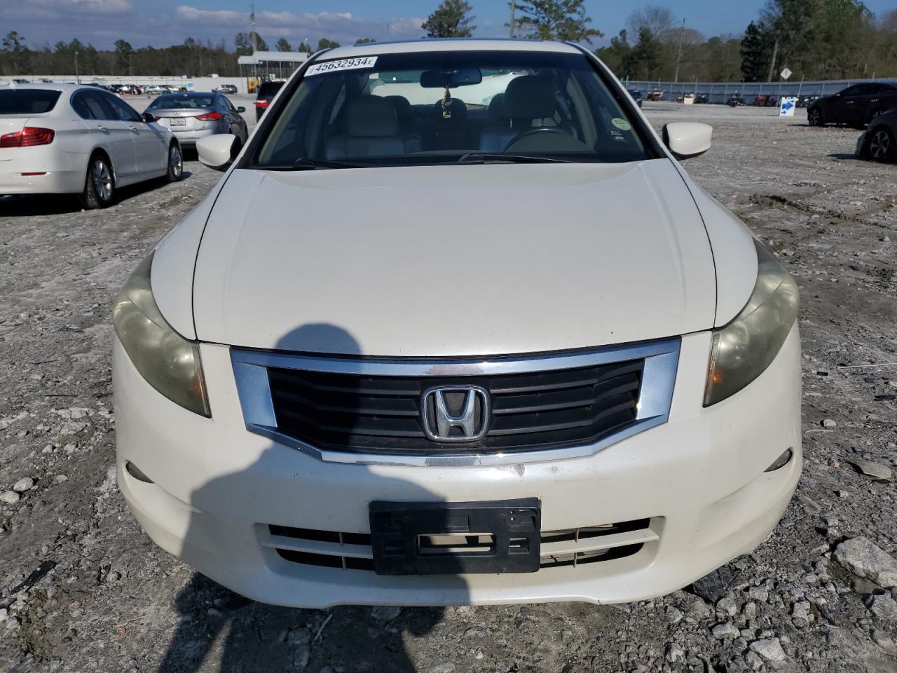 Photo 4 VIN: 1HGCP36878A021393 - HONDA ACCORD 