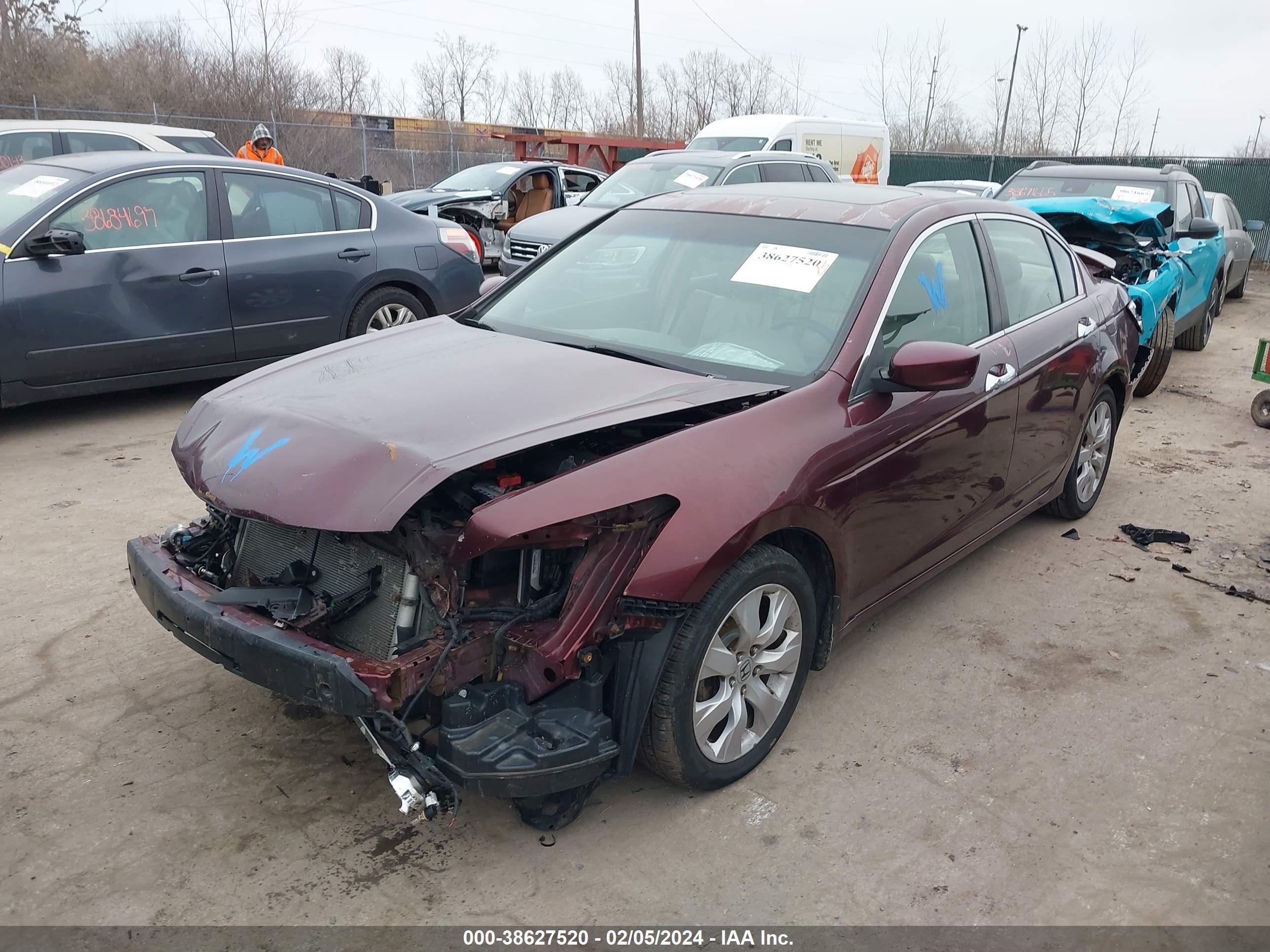 Photo 1 VIN: 1HGCP36879A018379 - HONDA ACCORD 