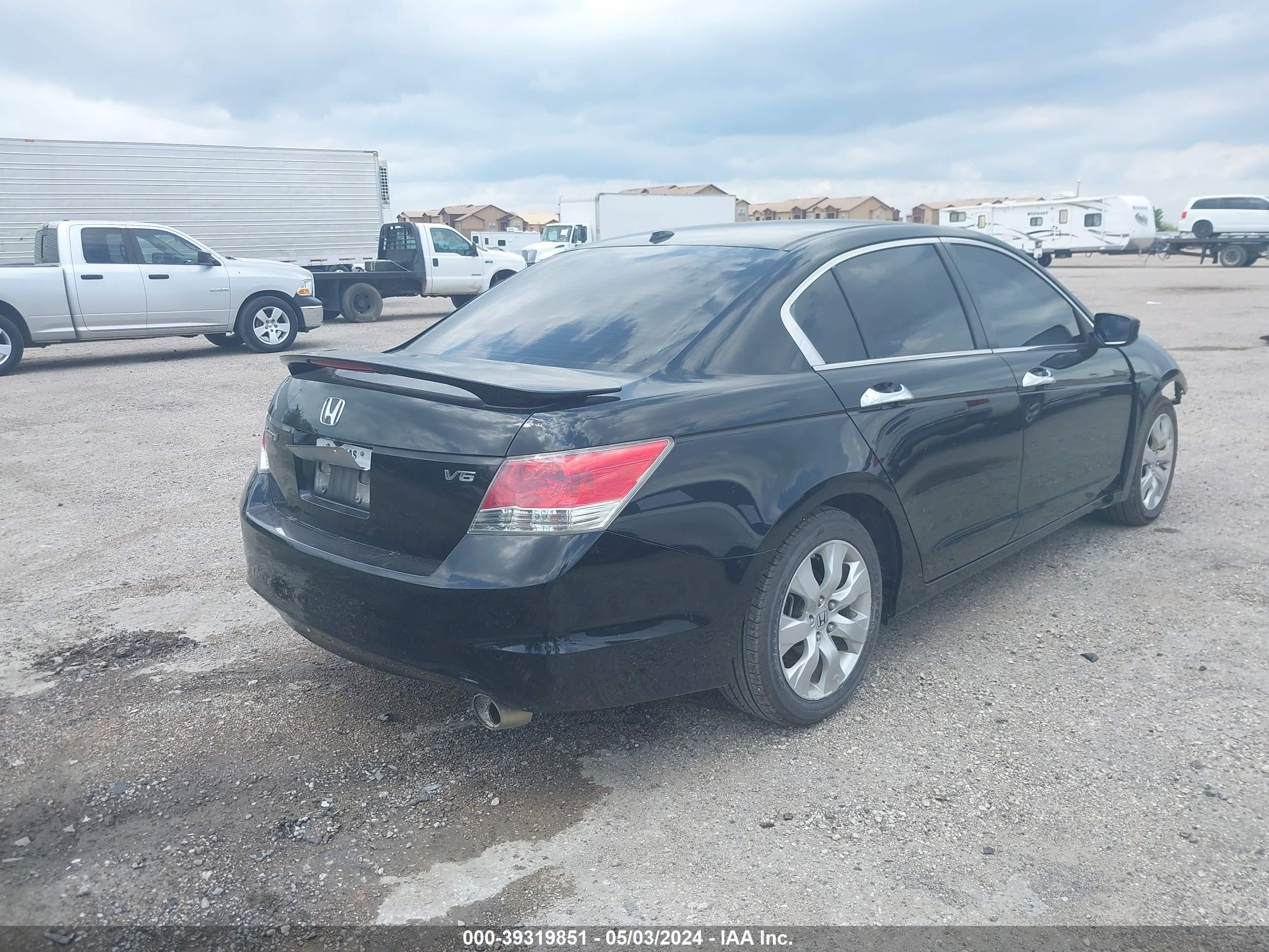 Photo 3 VIN: 1HGCP36879A031908 - HONDA ACCORD 