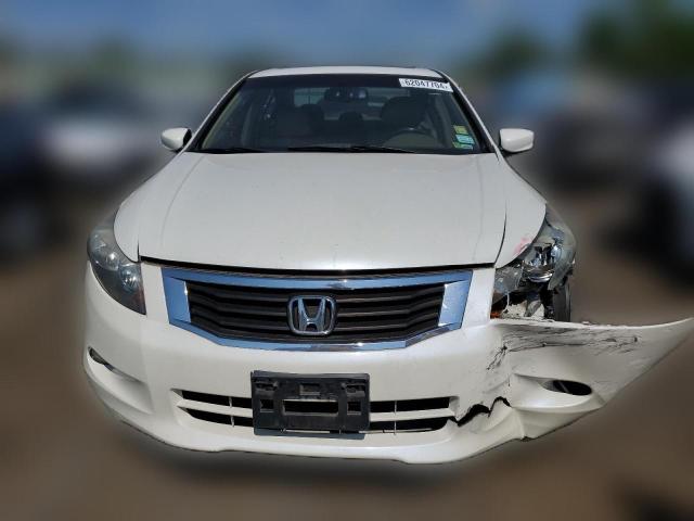 Photo 4 VIN: 1HGCP36888A031219 - HONDA ACCORD 