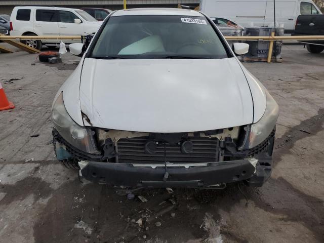 Photo 4 VIN: 1HGCP36888A042561 - HONDA ACCORD 