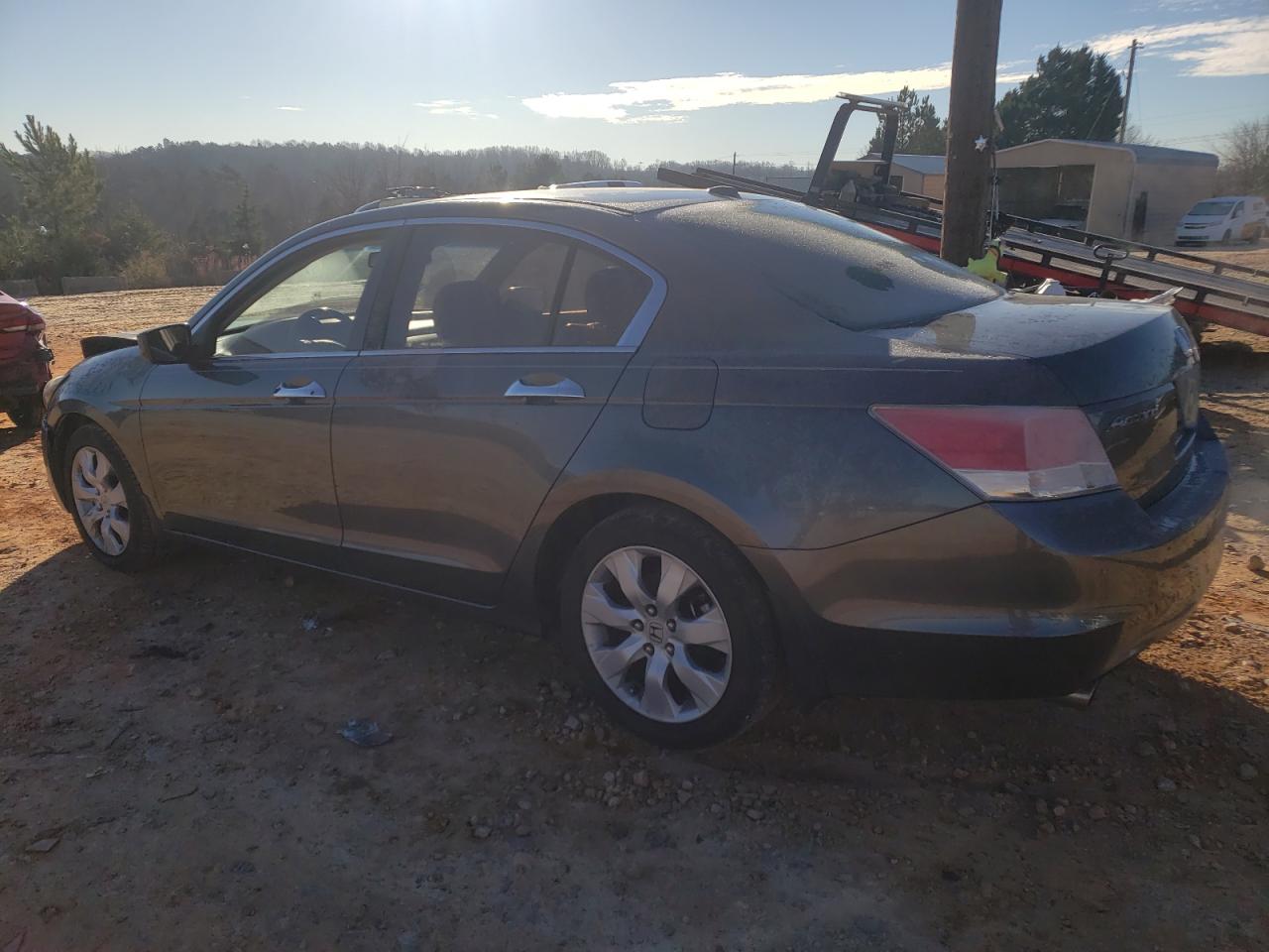 Photo 1 VIN: 1HGCP36889A047339 - HONDA ACCORD 