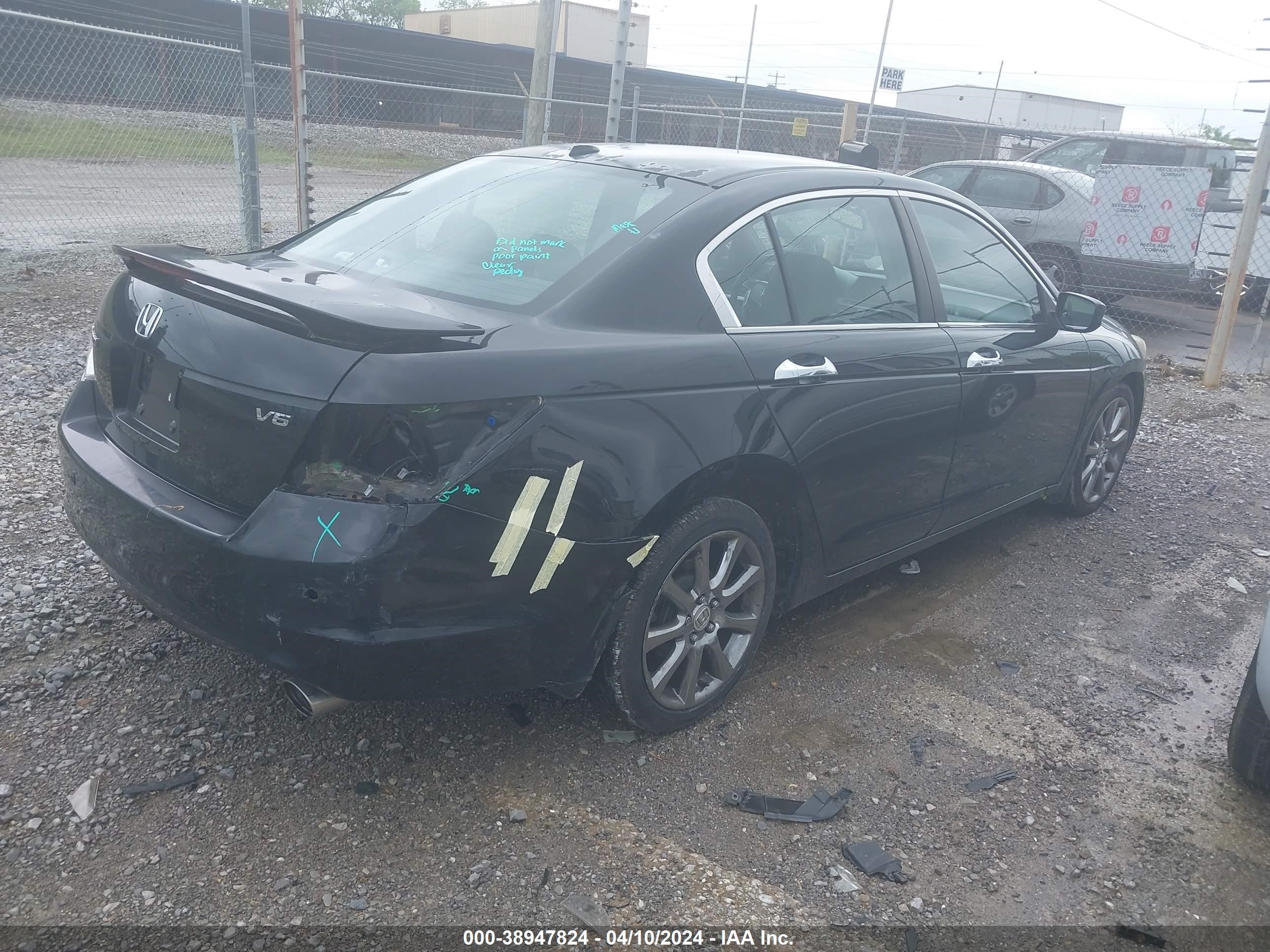 Photo 3 VIN: 1HGCP36898A007477 - HONDA ACCORD 