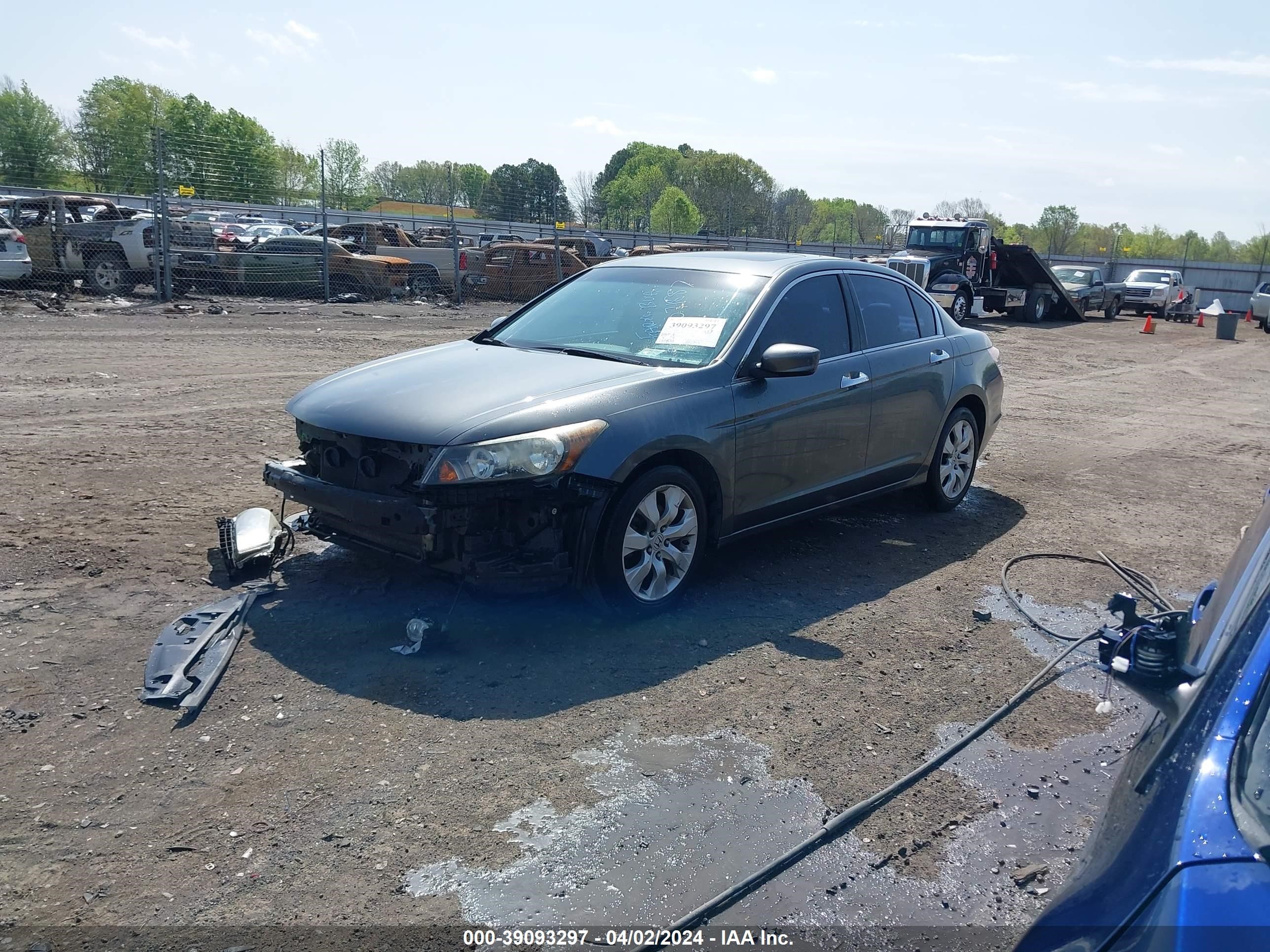 Photo 1 VIN: 1HGCP36898A012727 - HONDA ACCORD 