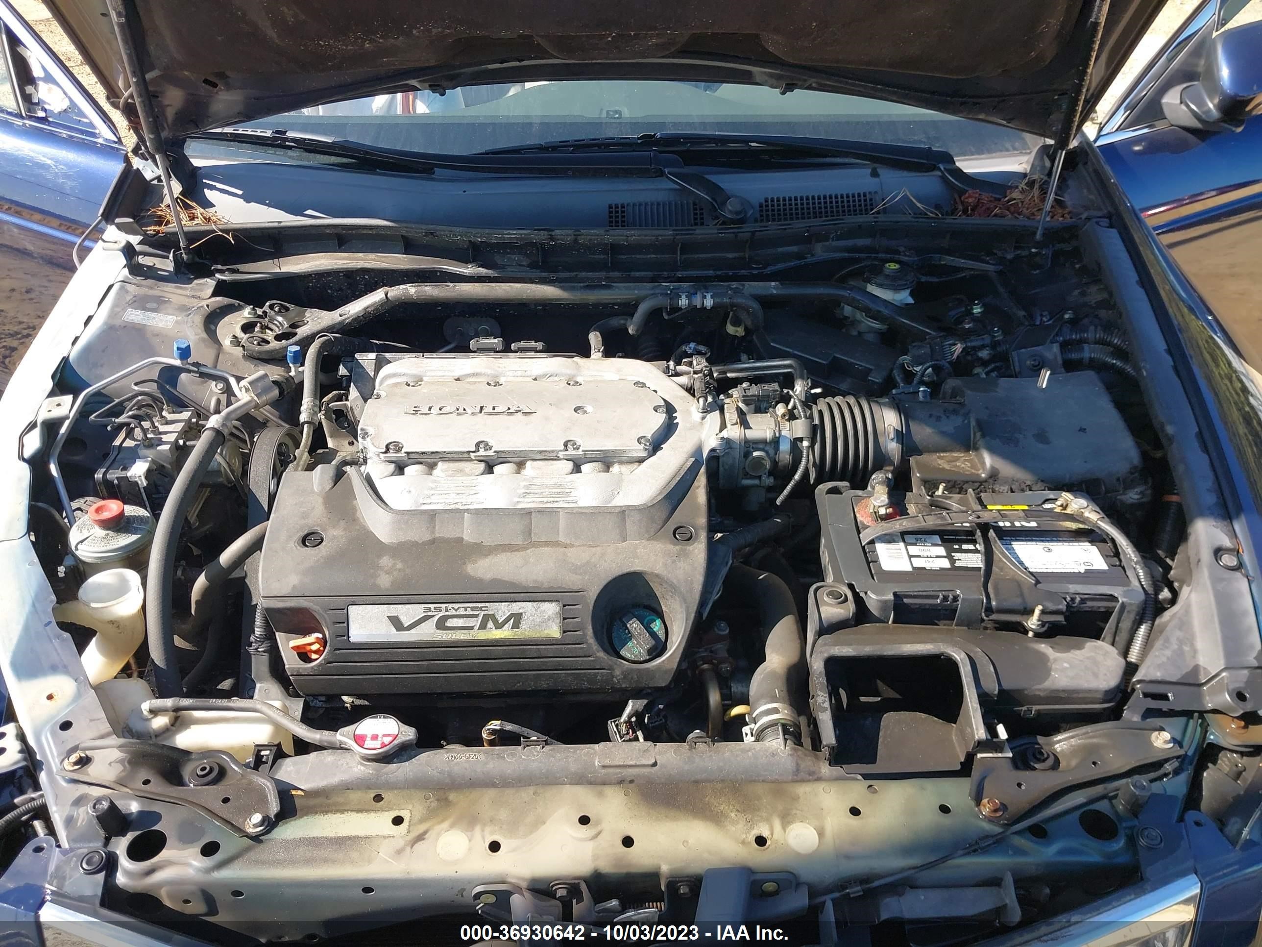 Photo 9 VIN: 1HGCP36898A084365 - HONDA ACCORD 