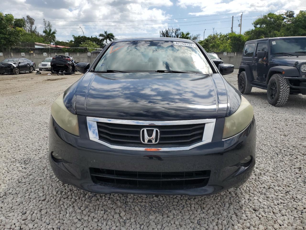 Photo 4 VIN: 1HGCP368X8A029617 - HONDA ACCORD 