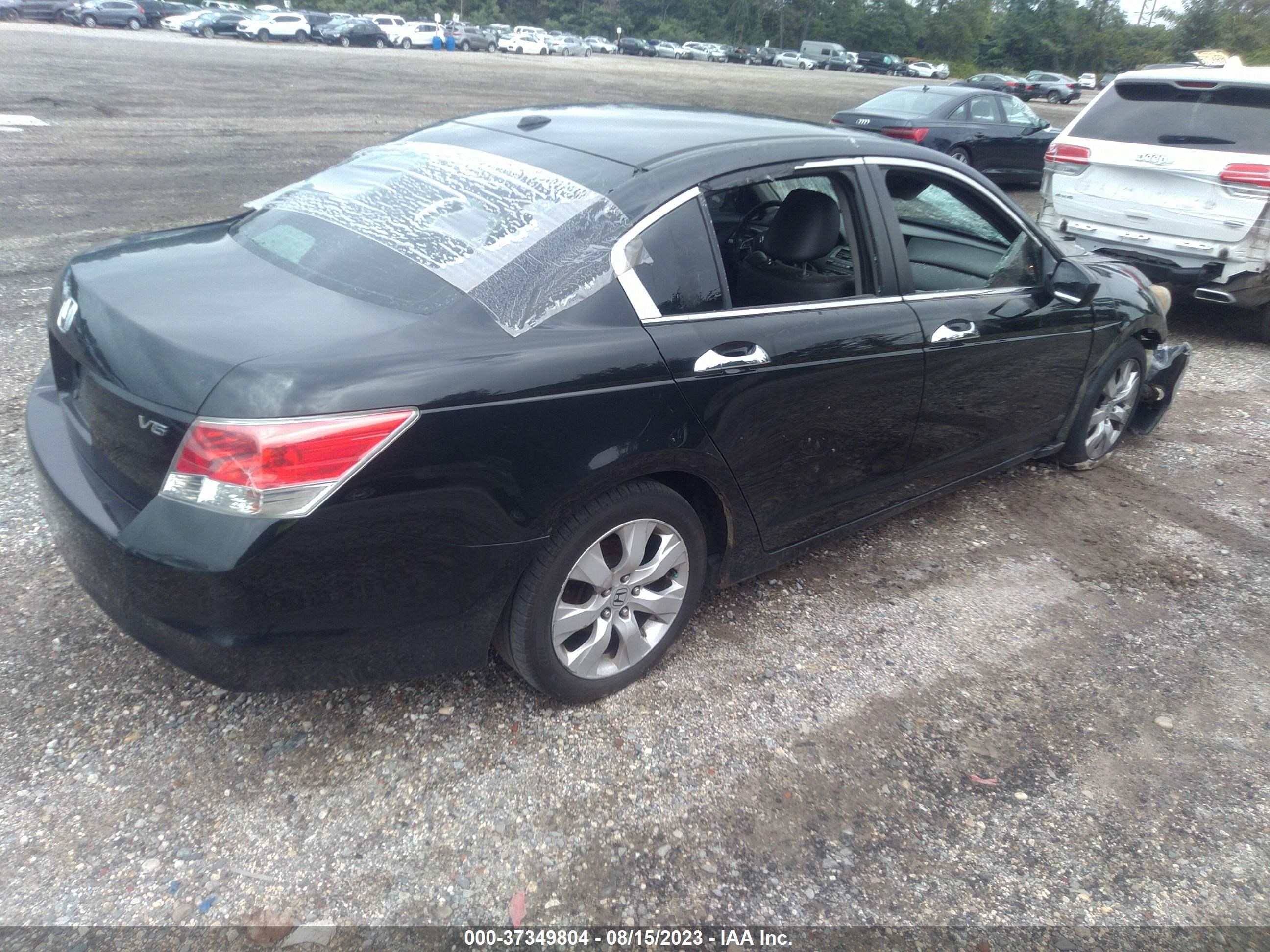 Photo 3 VIN: 1HGCP368X9A046533 - HONDA ACCORD 