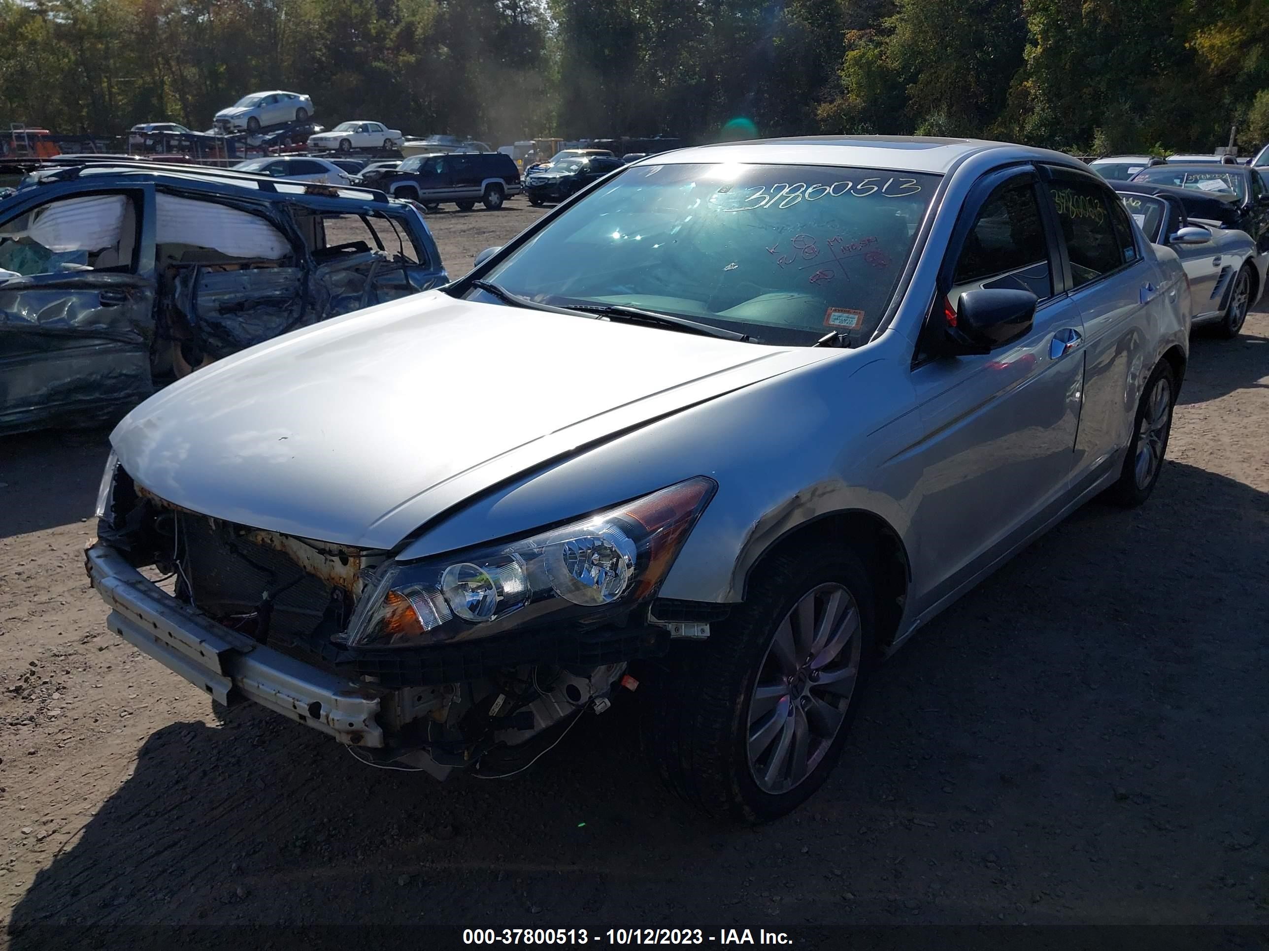 Photo 1 VIN: 1HGCP3F72CA003514 - HONDA ACCORD 