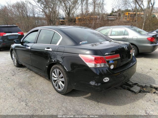 Photo 2 VIN: 1HGCP3F73BA003617 - HONDA ACCORD SDN 