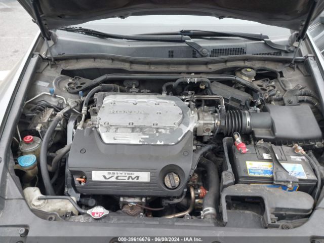 Photo 9 VIN: 1HGCP3F73CA008639 - HONDA ACCORD 