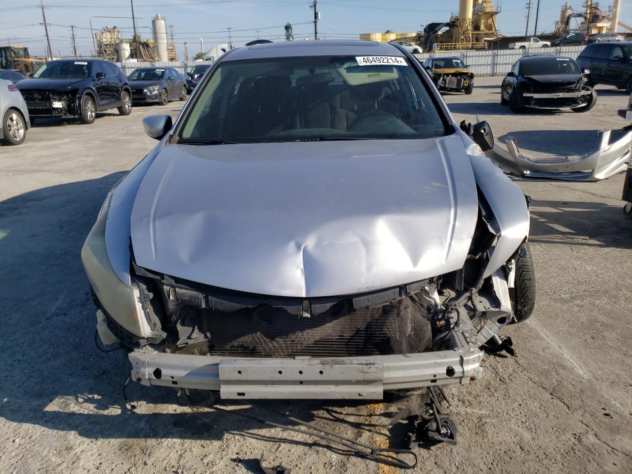 Photo 4 VIN: 1HGCP3F74BA020264 - HONDA ACCORD 