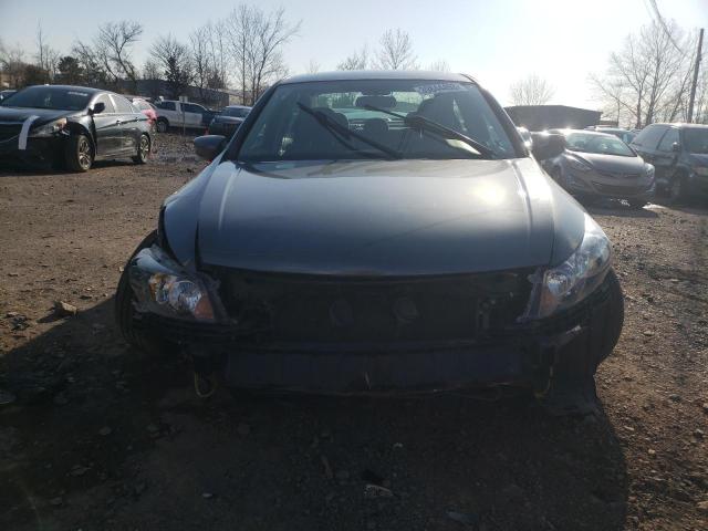 Photo 4 VIN: 1HGCP3F75CA004043 - HONDA ACCORD SDN 