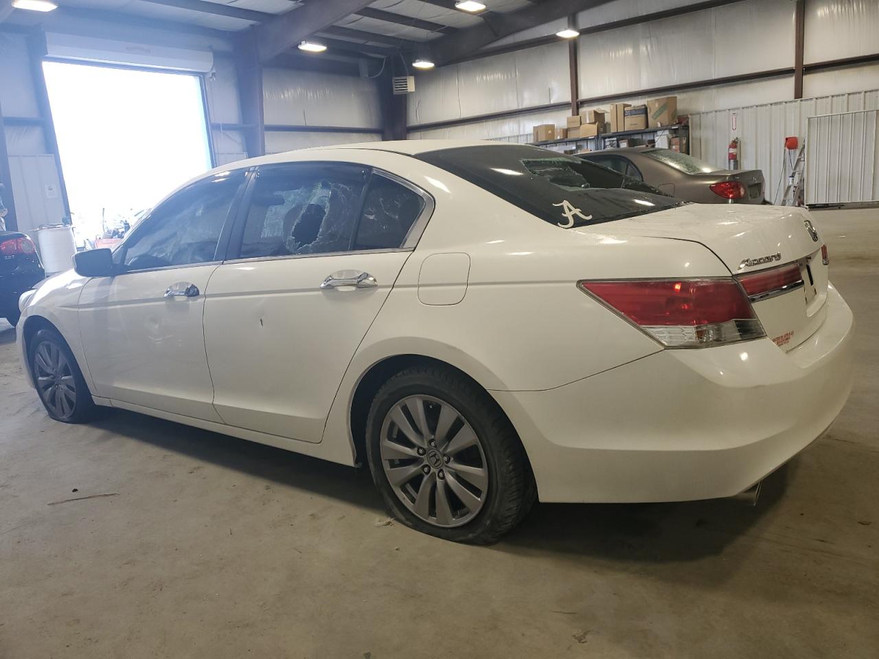 Photo 1 VIN: 1HGCP3F75CA004236 - HONDA ACCORD 