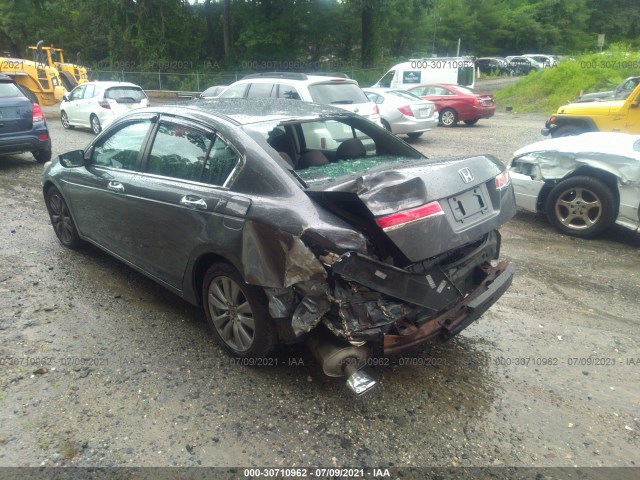 Photo 2 VIN: 1HGCP3F75CA004964 - HONDA ACCORD SDN 