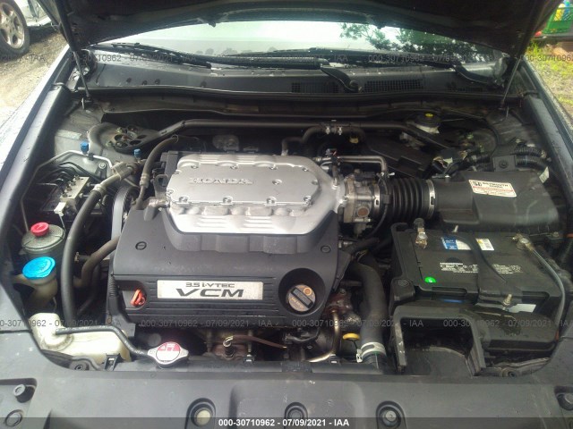 Photo 8 VIN: 1HGCP3F75CA004964 - HONDA ACCORD SDN 