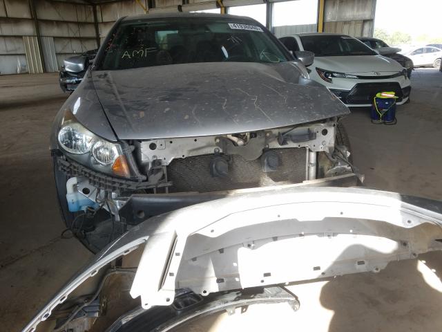 Photo 8 VIN: 1HGCP3F76AA010687 - HONDA ACCORD EX 