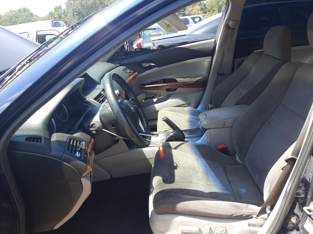 Photo 4 VIN: 1HGCP3F76CA003788 - HONDA ACCORD EX 