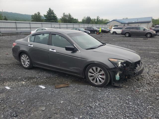 Photo 3 VIN: 1HGCP3F78AA015728 - HONDA ACCORD 