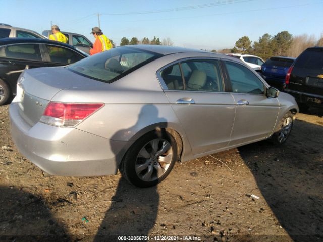 Photo 3 VIN: 1HGCP3F79AA012367 - HONDA ACCORD SDN 