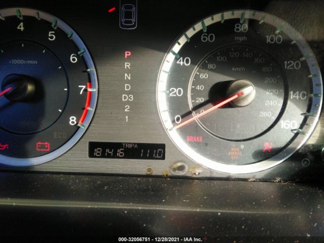 Photo 6 VIN: 1HGCP3F79AA012367 - HONDA ACCORD SDN 