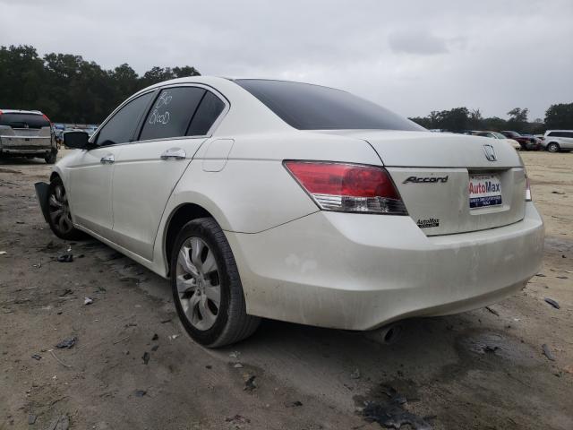 Photo 2 VIN: 1HGCP3F7XAA026391 - HONDA ACCORD EX 